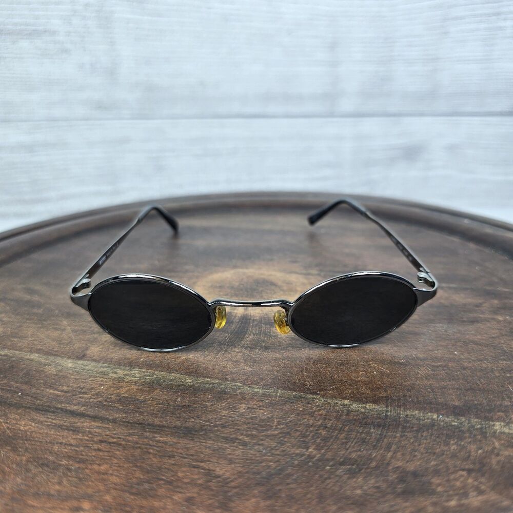 Vintage Moschino Y2K M 3088-S Womens Oval Metal Sunglasses Gorpcore Grunge Italy